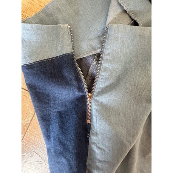 💐HP💐 •Rehab• Asymmetrical Two-Toned Chambray mini skirt - Picture 6 of 6